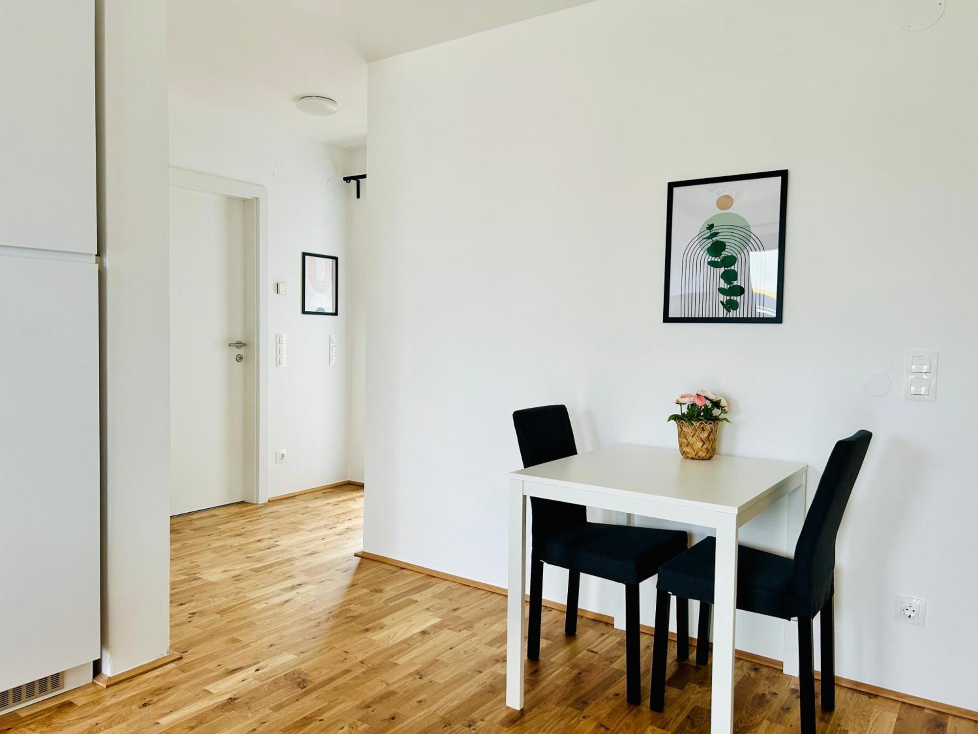 Modern Apartment With Balcony & Free Parking - Nearby Metro Wina Bagian luar foto