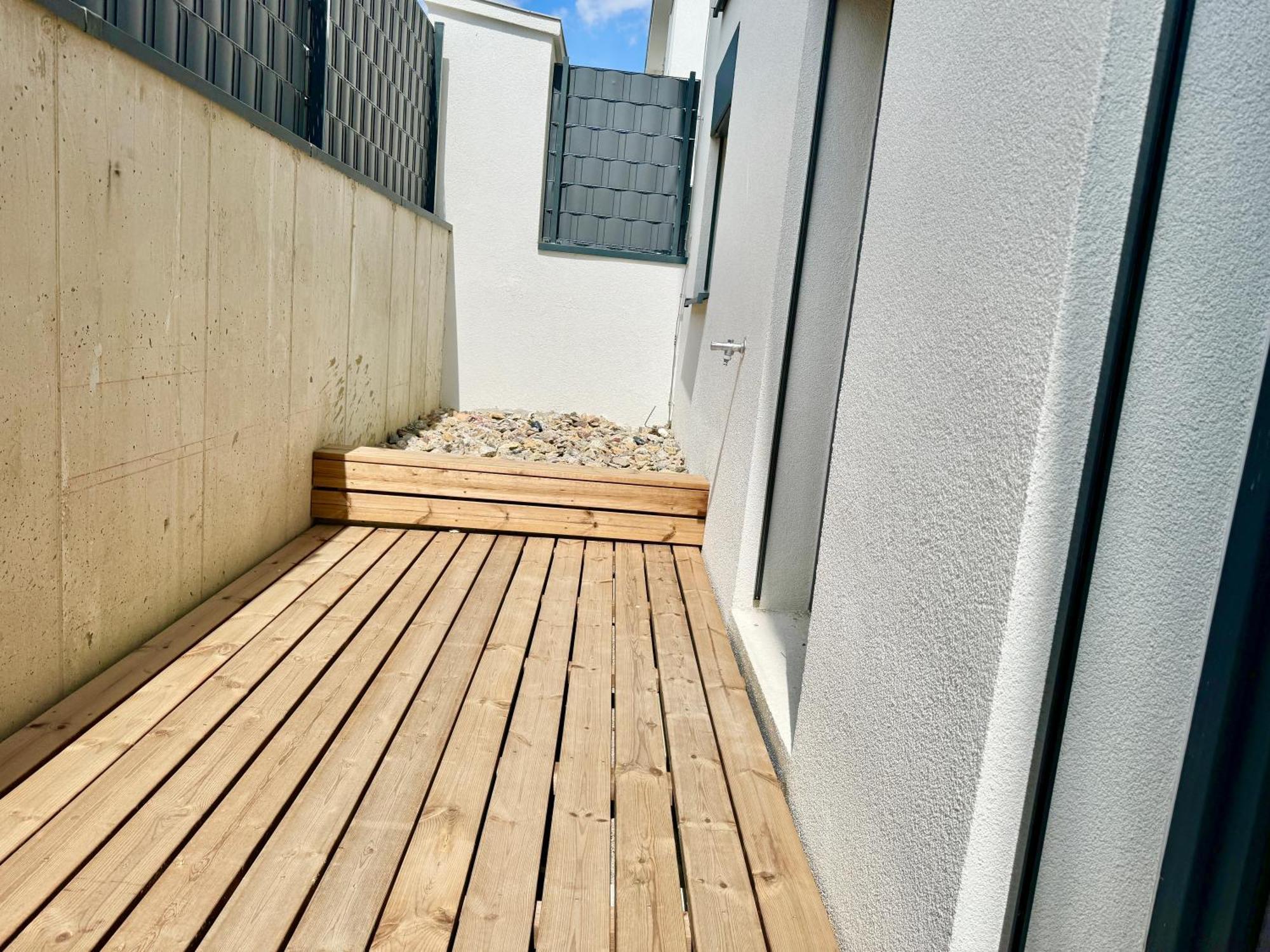 Modern Apartment With Balcony & Free Parking - Nearby Metro Wina Bagian luar foto